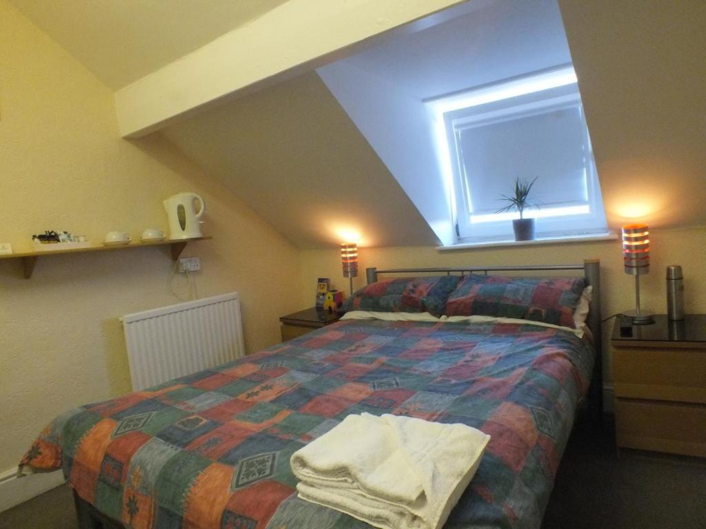 Leonardos Guest House Swansea Ruang foto