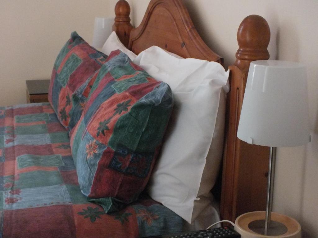 Leonardos Guest House Swansea Ruang foto