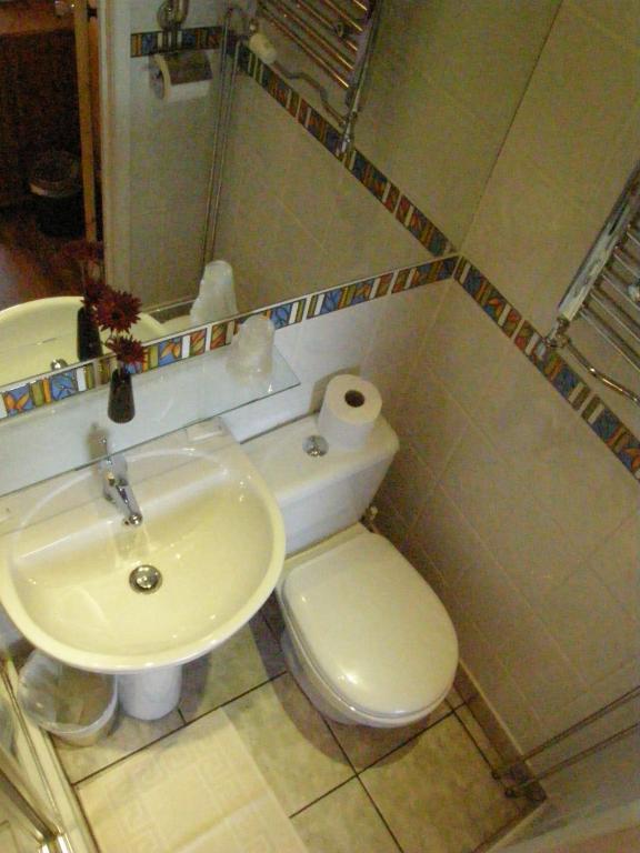 Leonardos Guest House Swansea Ruang foto