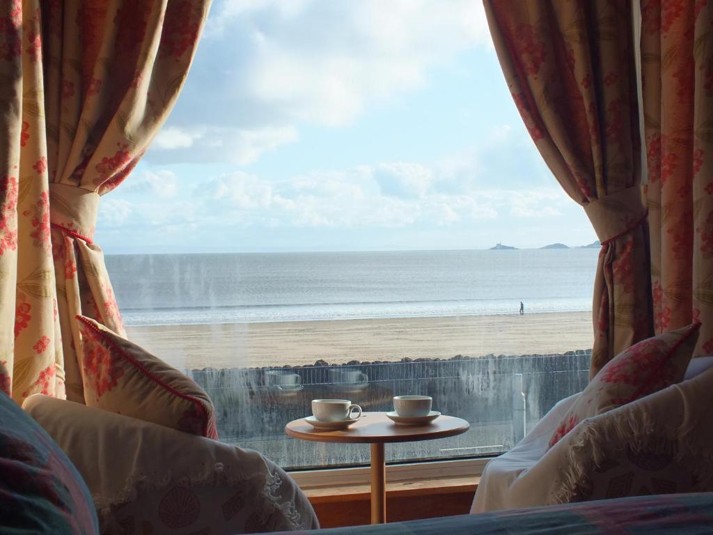 Leonardos Guest House Swansea Ruang foto