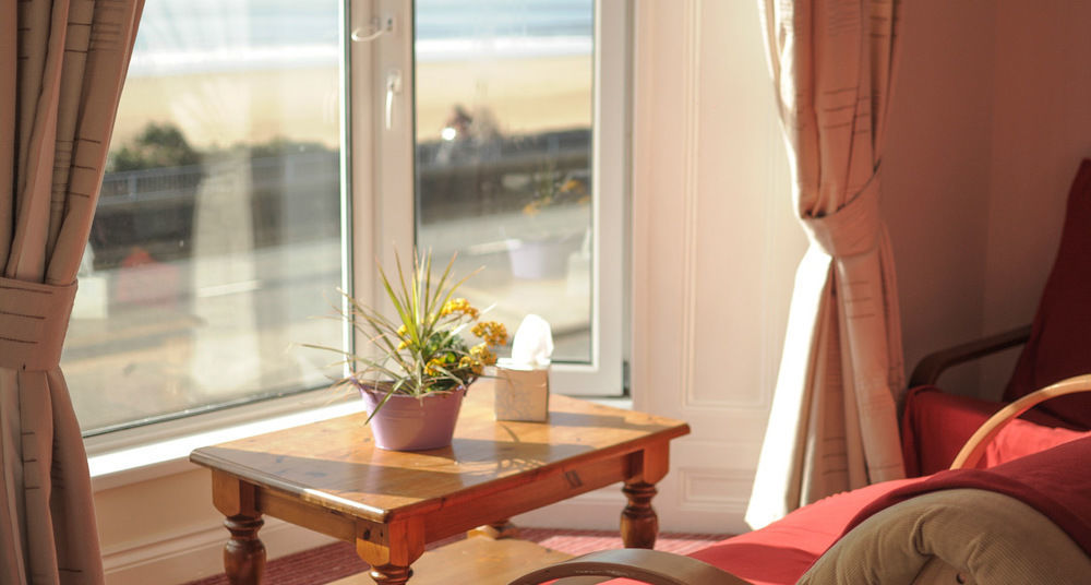Leonardos Guest House Swansea Bagian luar foto
