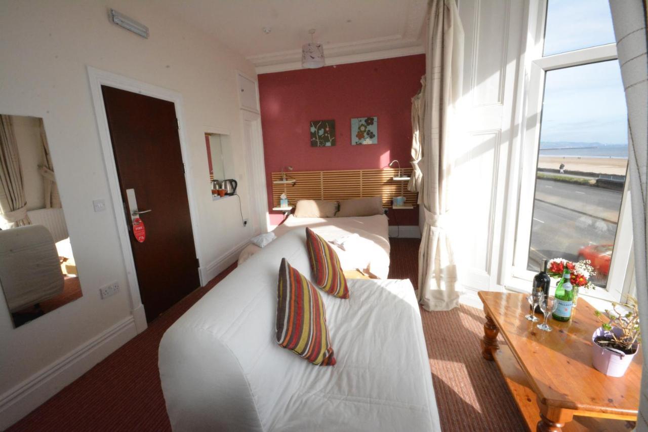 Leonardos Guest House Swansea Bagian luar foto