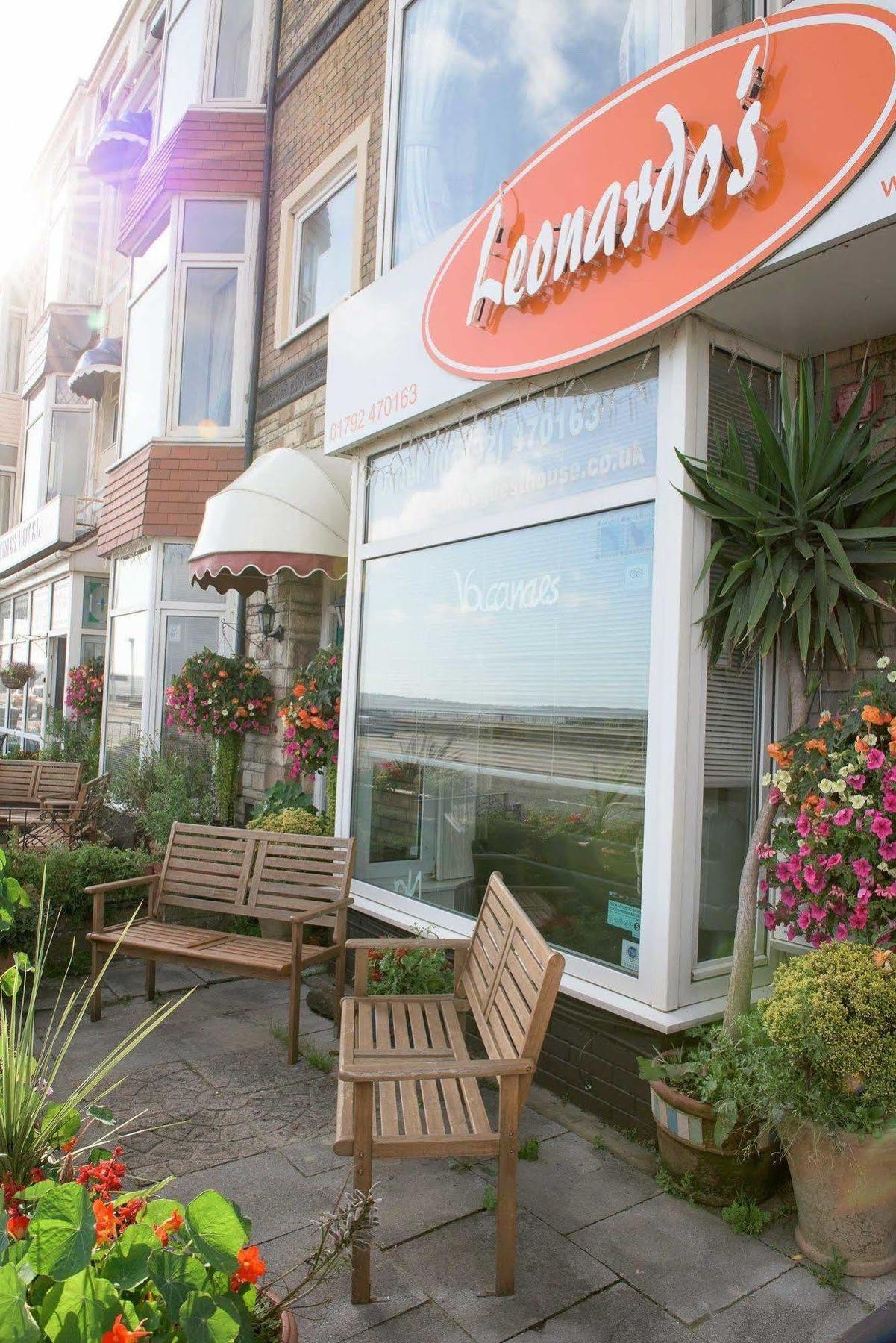 Leonardos Guest House Swansea Bagian luar foto